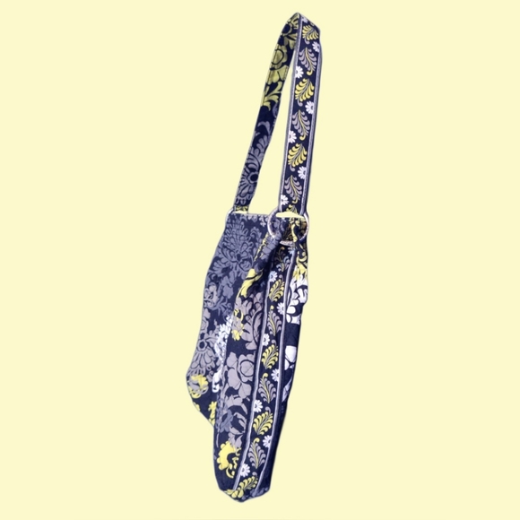 VERA BRADLEY Quilted Multicolor Pattern Magnetic Closure Tote Bag - Picture 3 of 10